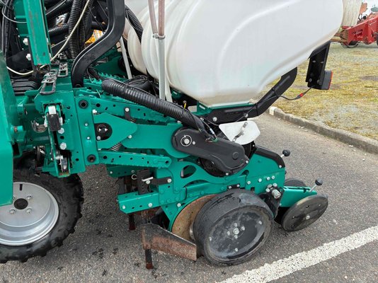 Semoir en ligne pneumatique ARBOS MS 8230